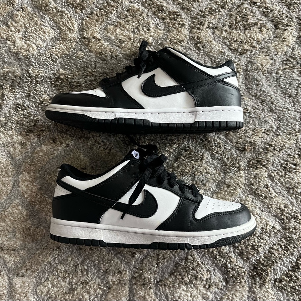 Nike Dunk Low Panda
